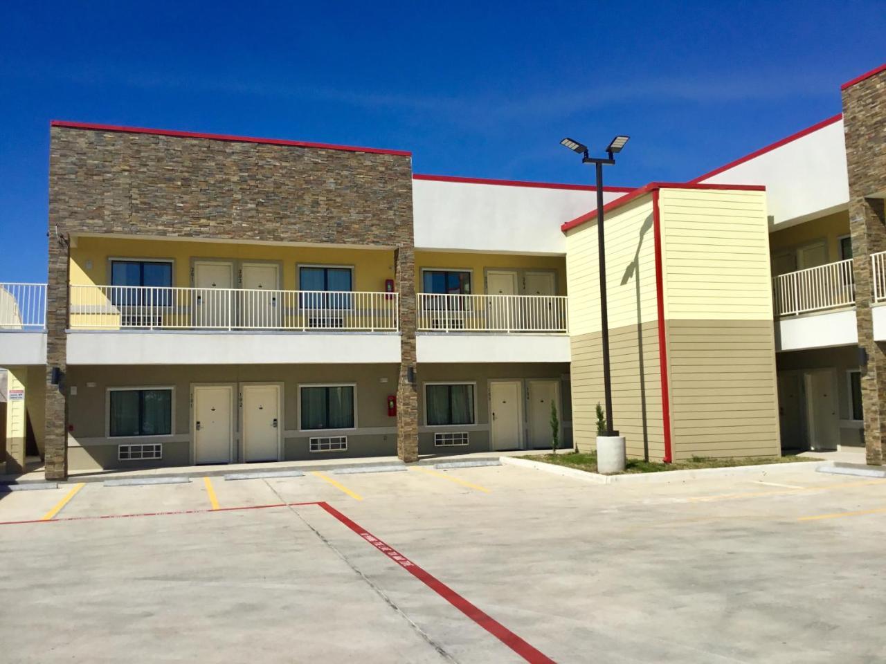 Days Inn By Wyndham Freeport Exterior foto
